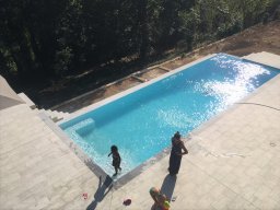 piscina ad elettrolisi